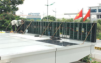 Sửa chữa bảng điện tử tại cảng hàng không Nội Bài
