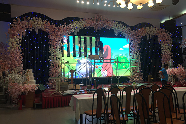màn hình led trong nhà
