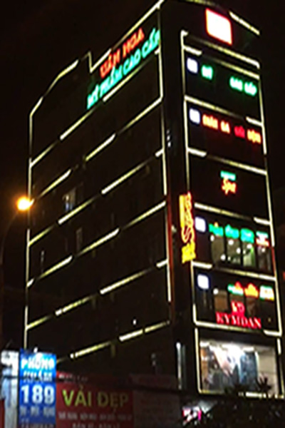 trang trí led tòa nhà