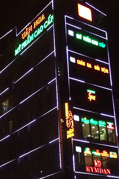 trang trí led tòa nhà
